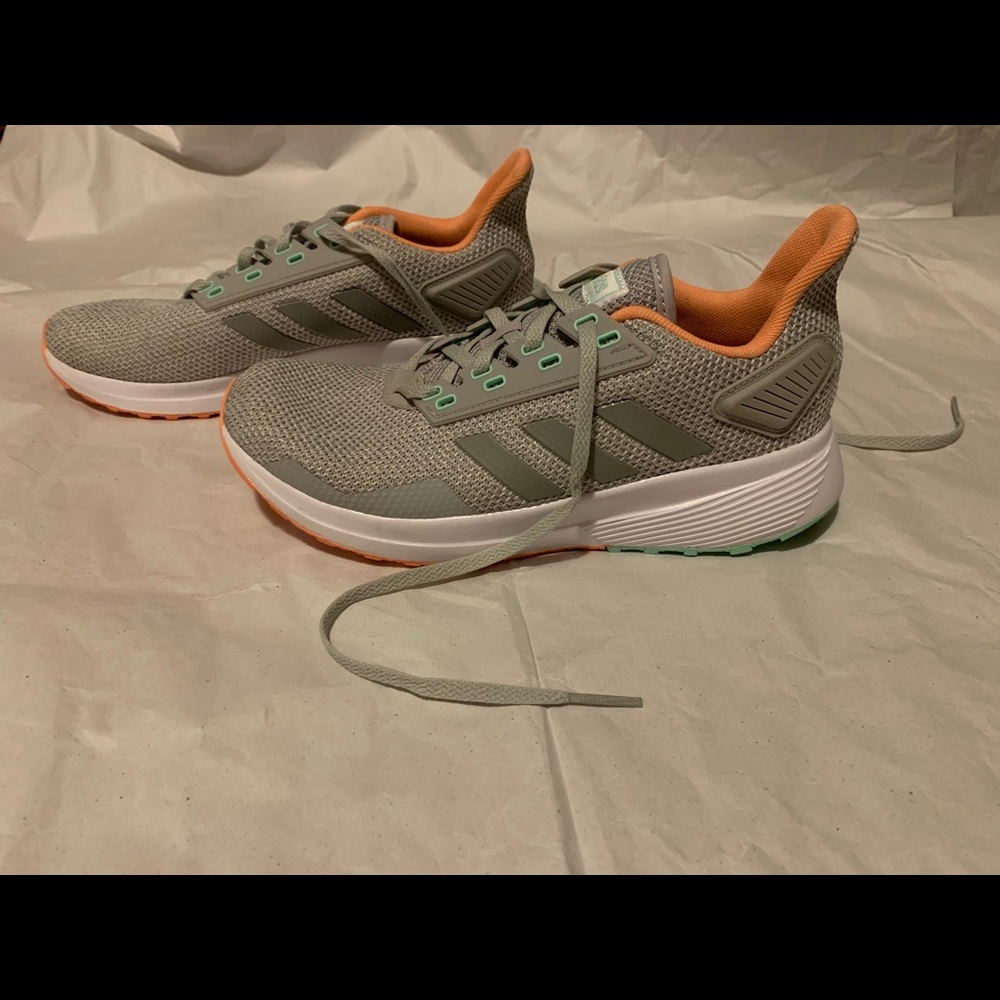 Women’s Adidas Duramo